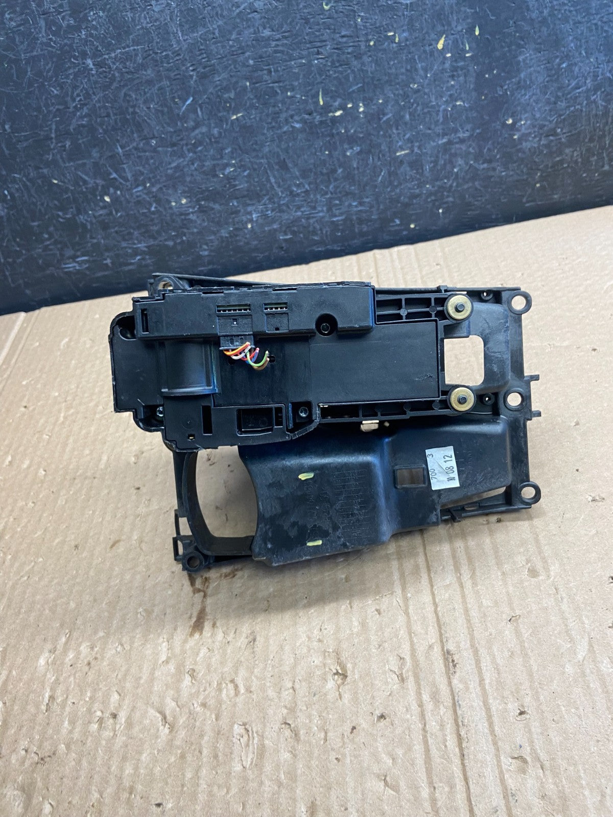 2007 to 2013 BMW X5 E70 Shift Shifter Selector Gear W/ Bezel af6354 DG4