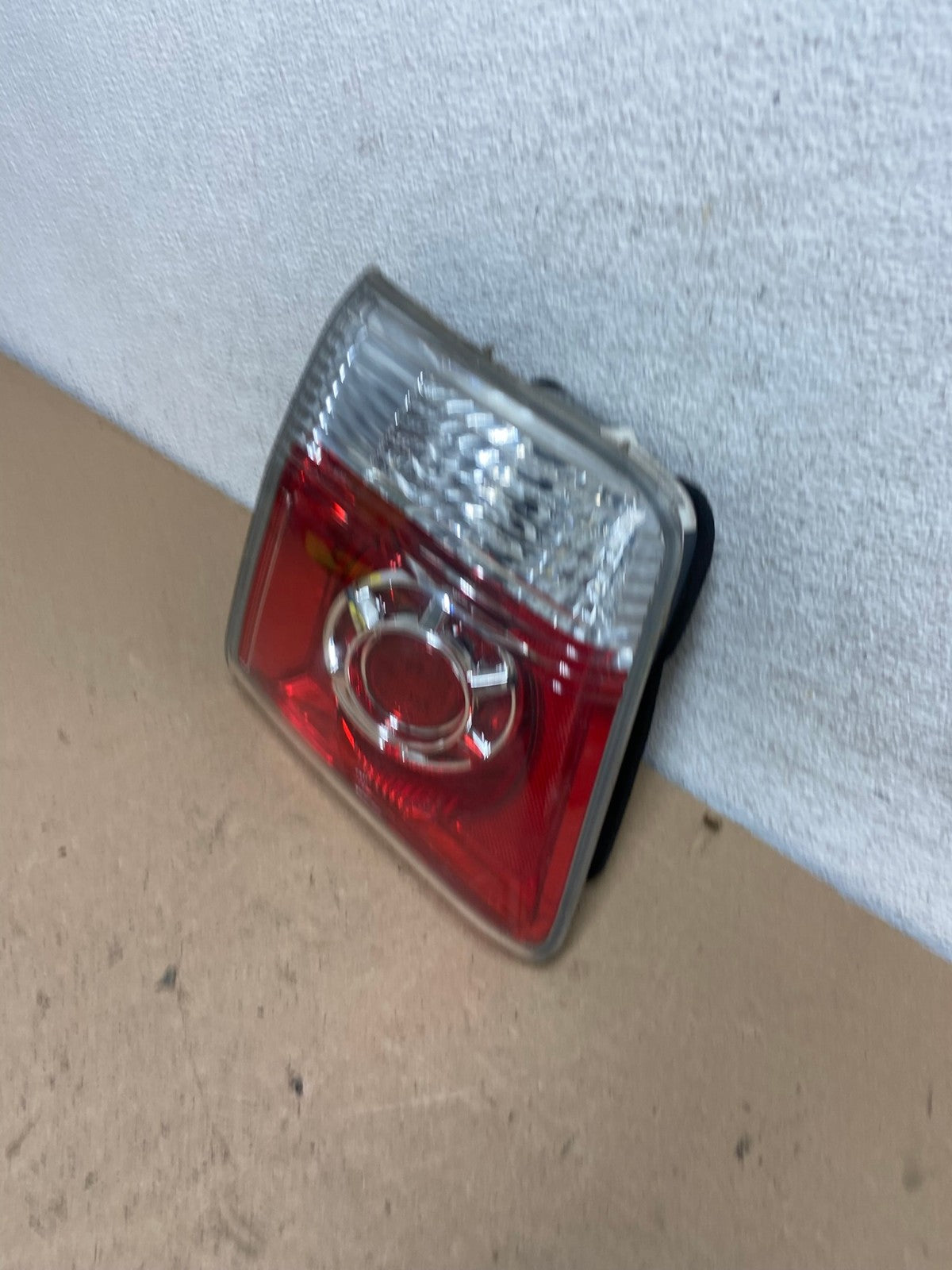 2007 to 2012 GMC Acadia Left Driver Lh Side Tail Light Inner AF4874 LK1