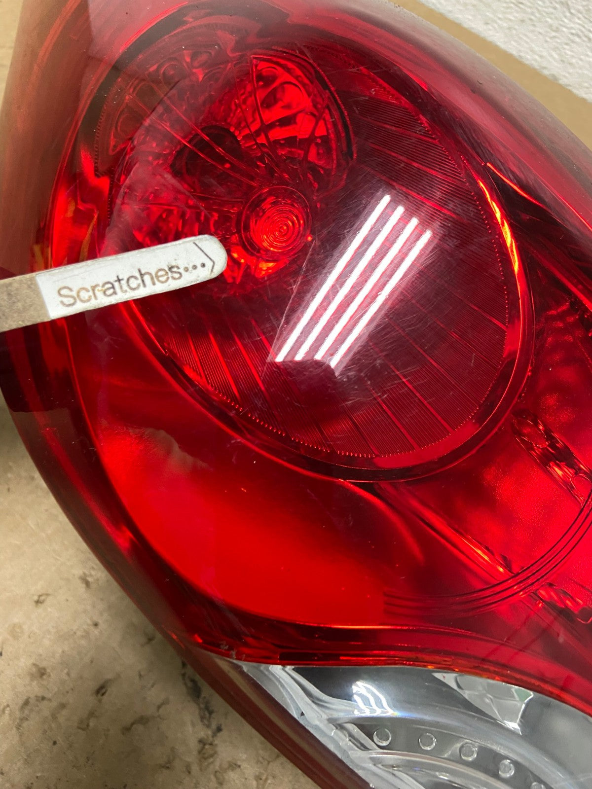 2011 2012 2013 Hyundai Elantra Sedan Left Driver Side Tail Light AG1416 LK3