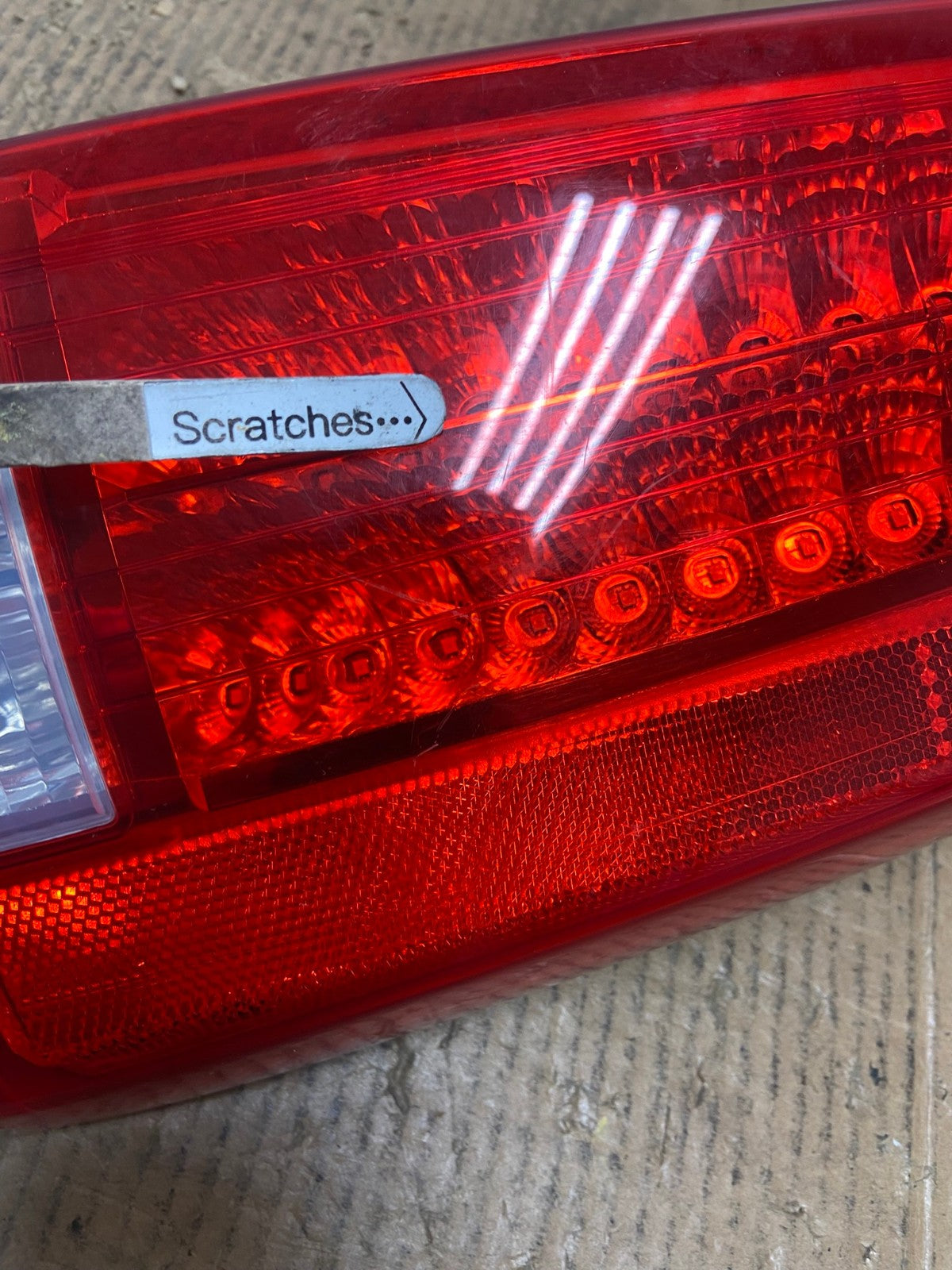 2006 to 2011 Cadillac DTS Right Passenger Rh Side LED Tail light AE2821 LK3