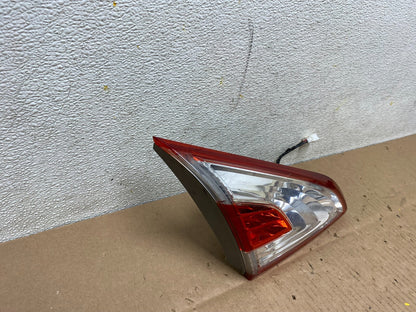 2011-2014 Nissan Murano Left Driver Lh Side Inner Tail Light Oem E04352