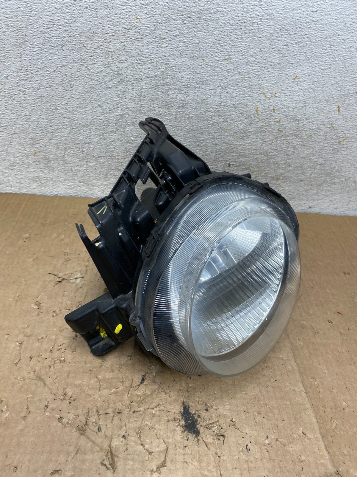 2011 to 2014 Nisan Juke Left Driver LH Side Headlight AI9383 LK2
