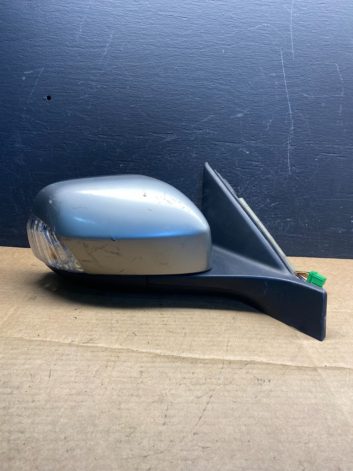 2007 - 2011 Volvo XC70 V70 Right Passenger RH View Door Mirror ad7281 DG0