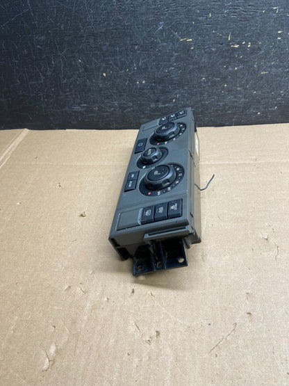 2005 to 2009 Land Rover LR3 Ac Heater Climate Control AI6270 DG2