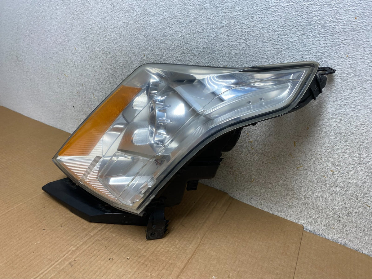 Halogen 2010 to 2016 Cadillac SRX Left Driver LH Side Headlight AI5740 DW1