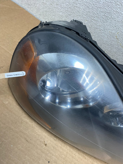 2003 to 2006 Volvo XC90 Right Passenger Rh Side Headlight Halogen Z1346 DW4