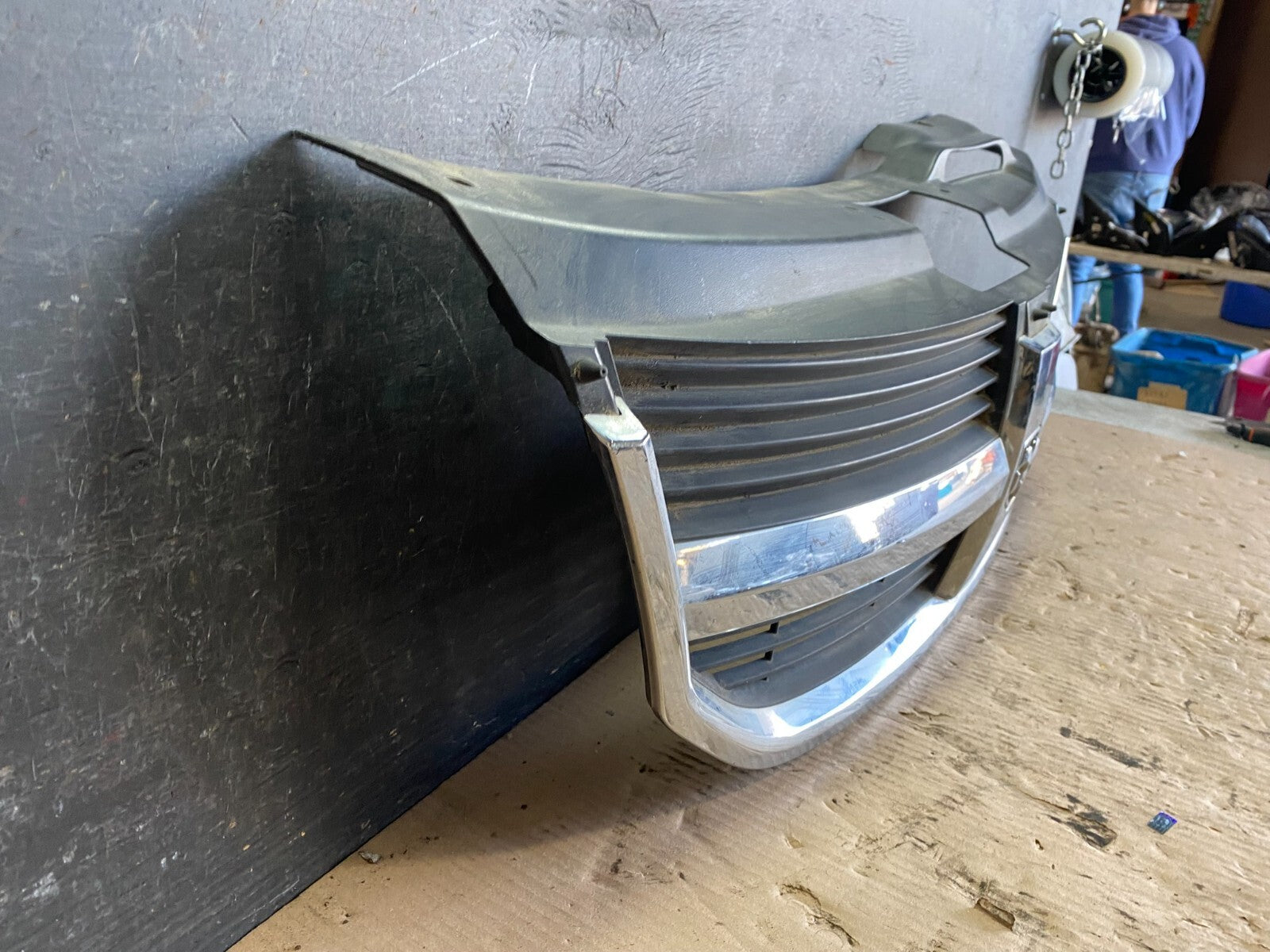 2009 to 2010 Dodge Journey Chrome Front Upper Grill Grille OEM L9465 DG2