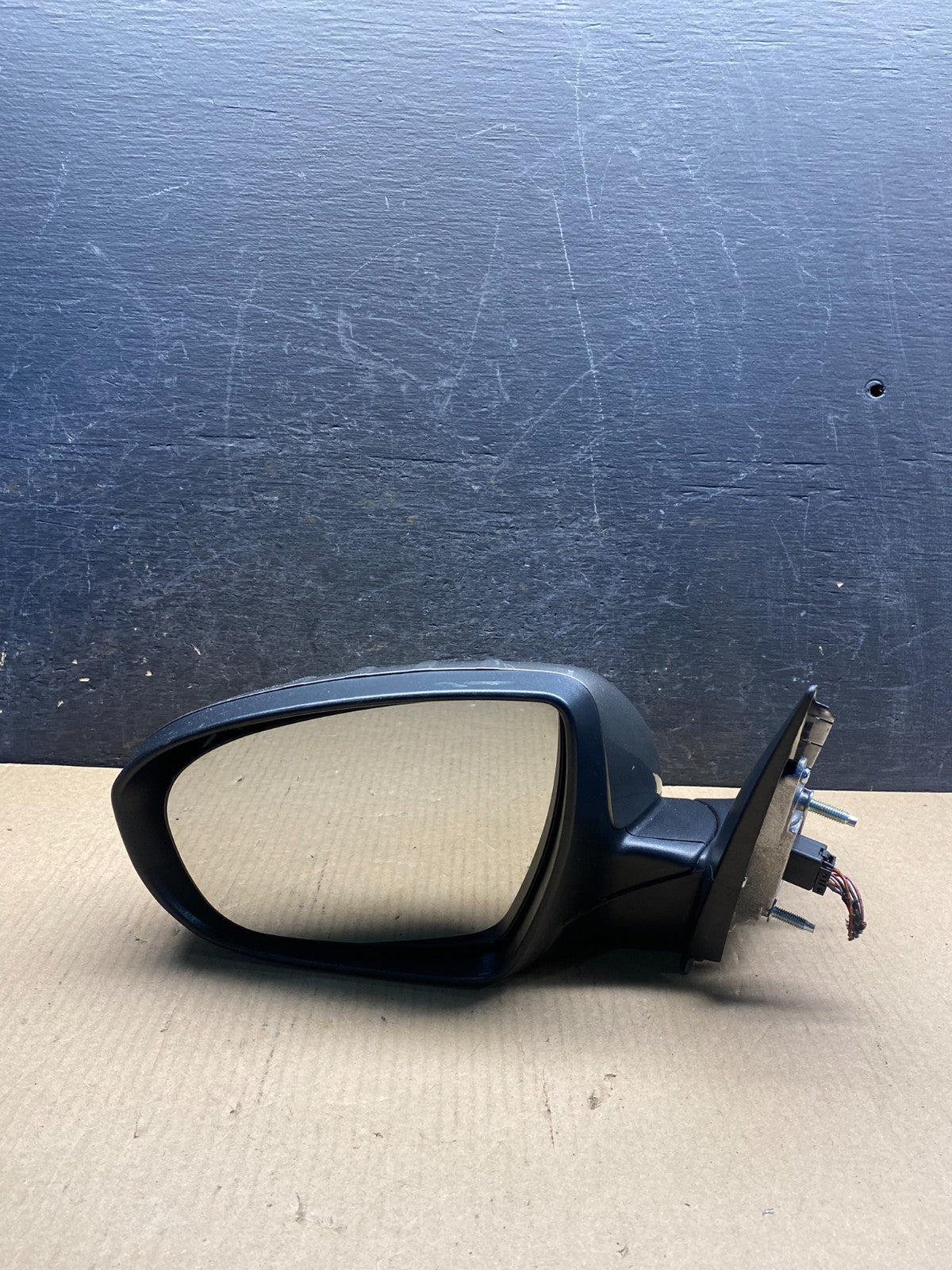 2011 - 2013 Kia Optima Left Driver LH View Door Mirror Turn Signal AH3257 DG8