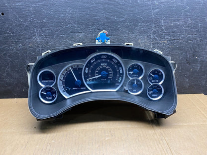 2002 Cadillac Escalade Instrument Speedometer Cluster Gauge AI9728 DG0