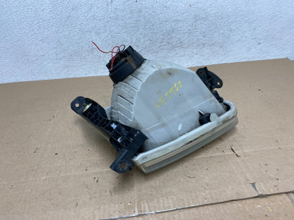 2000 - 2004 Toyota Tundra Left Driver LH Side Halogen Headlight AE5952 DW6