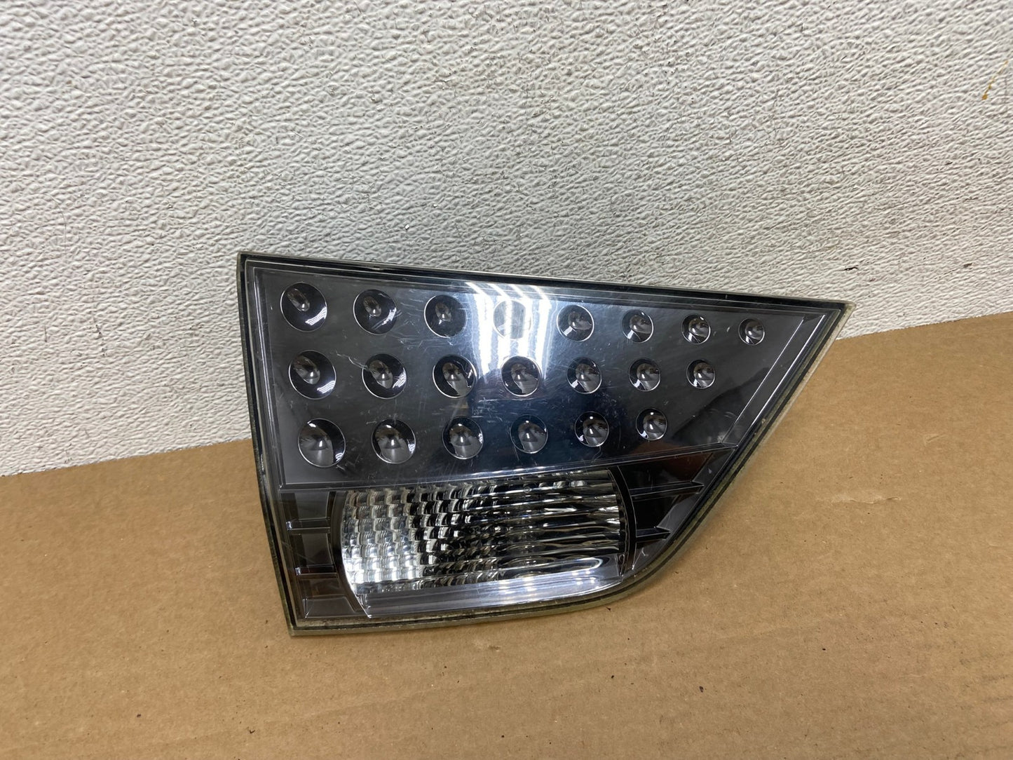 2007 to 2013 Mitsubishi Outlander Left Driver Lh Inner Tail Light AD3795 LK0