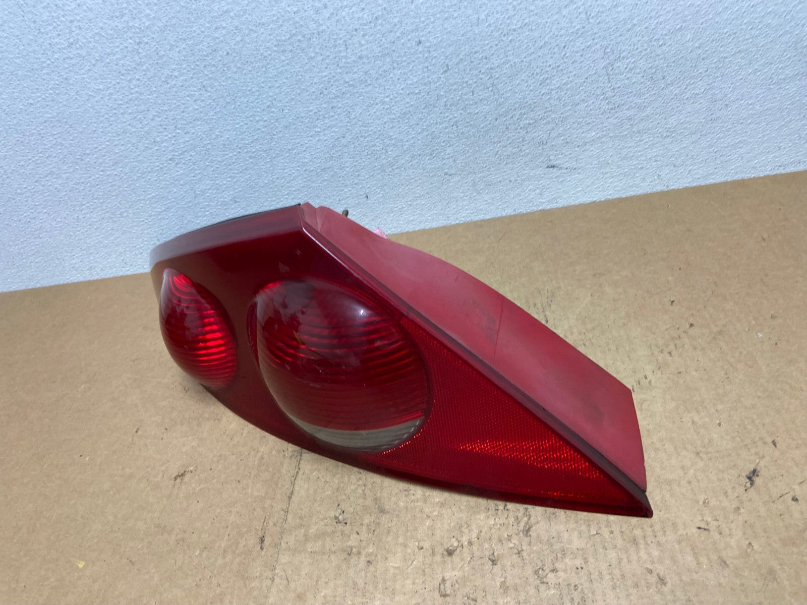 1999 to 2002 Mercury Cougar Left Driver LH Tail Light AC3372 LK1