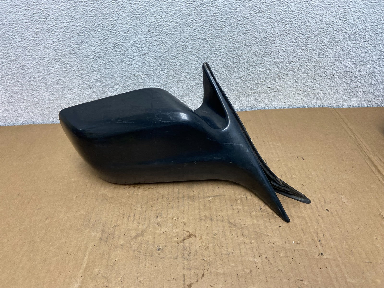 2000-2004 Toyota Avalon Right Passenger View Door Mirror AC7597 DW0