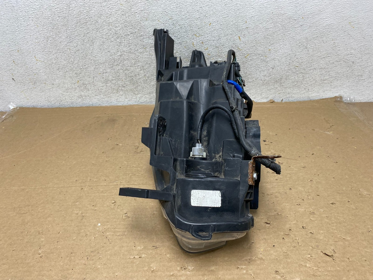 2015 to 2018 Nissan Murano Headlight Right Passenger RH AH8987 DW7
