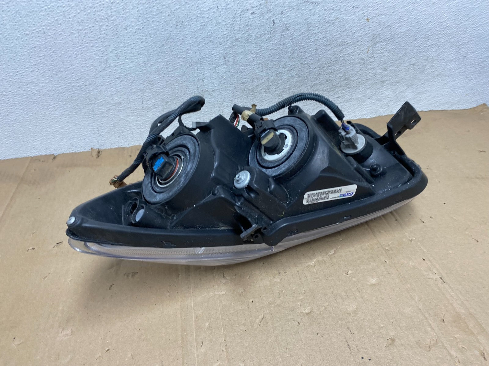 2008 2009 2010 Scion XB Right Passenger RH Headlight Halogen DEPO AE9154 DW5