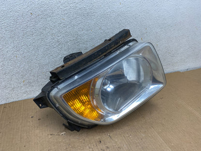 2003 to 2006 Honda Element Right Passenger Rh Side Headlight AI8986 DW2
