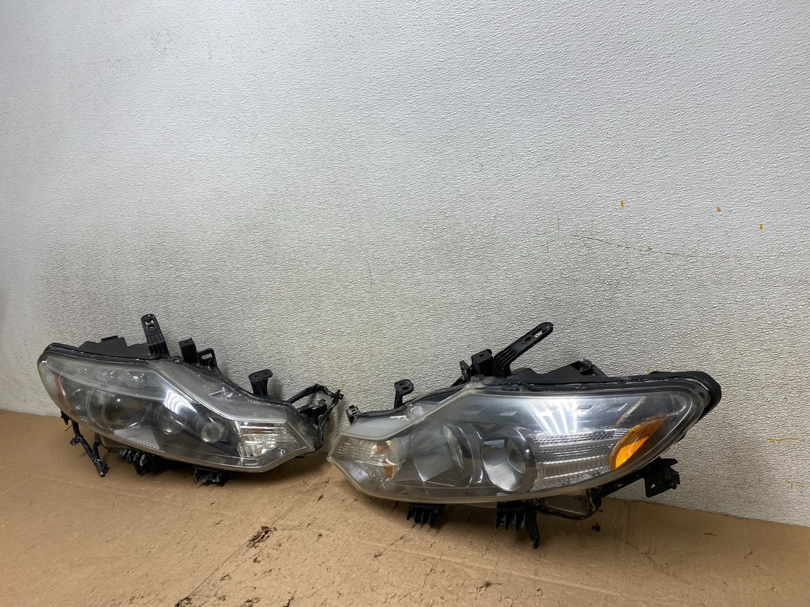 Xenon 2011 2012 2013 2014 Nissan Murano Headlights Left+Right Oem W3493 DW1
