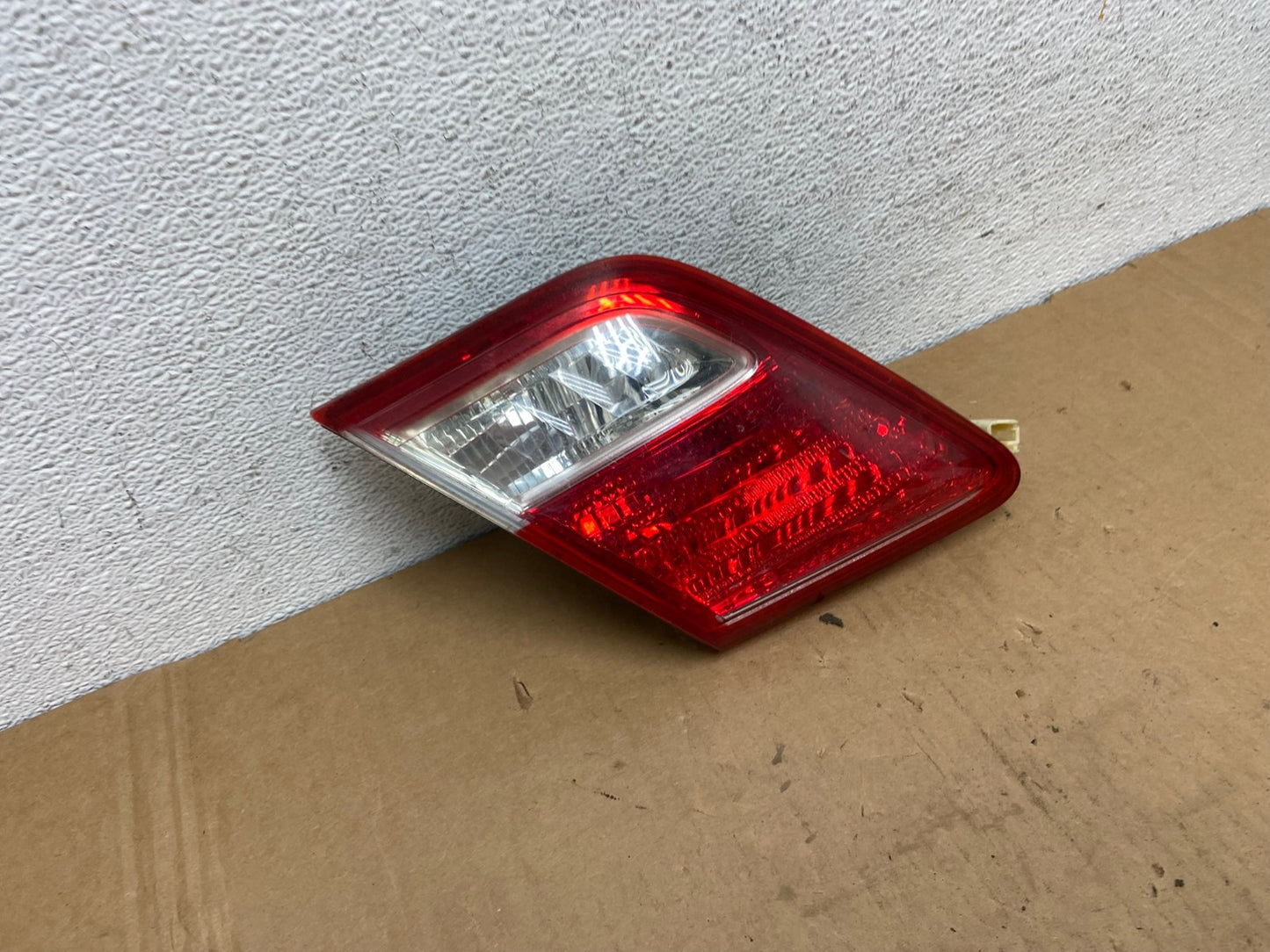 2007 2008 2009 Toyota Camry Left Driver Tail Light Trunk Lid Inner AD2727 LK2