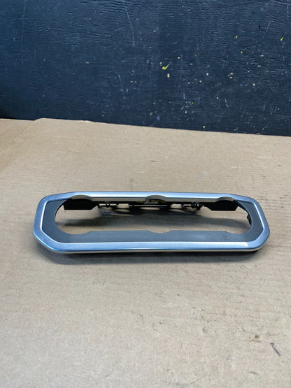 2010 to 2016 Land Rover Lr4 Center Console Shifter Floor Bezel q2508 DG3