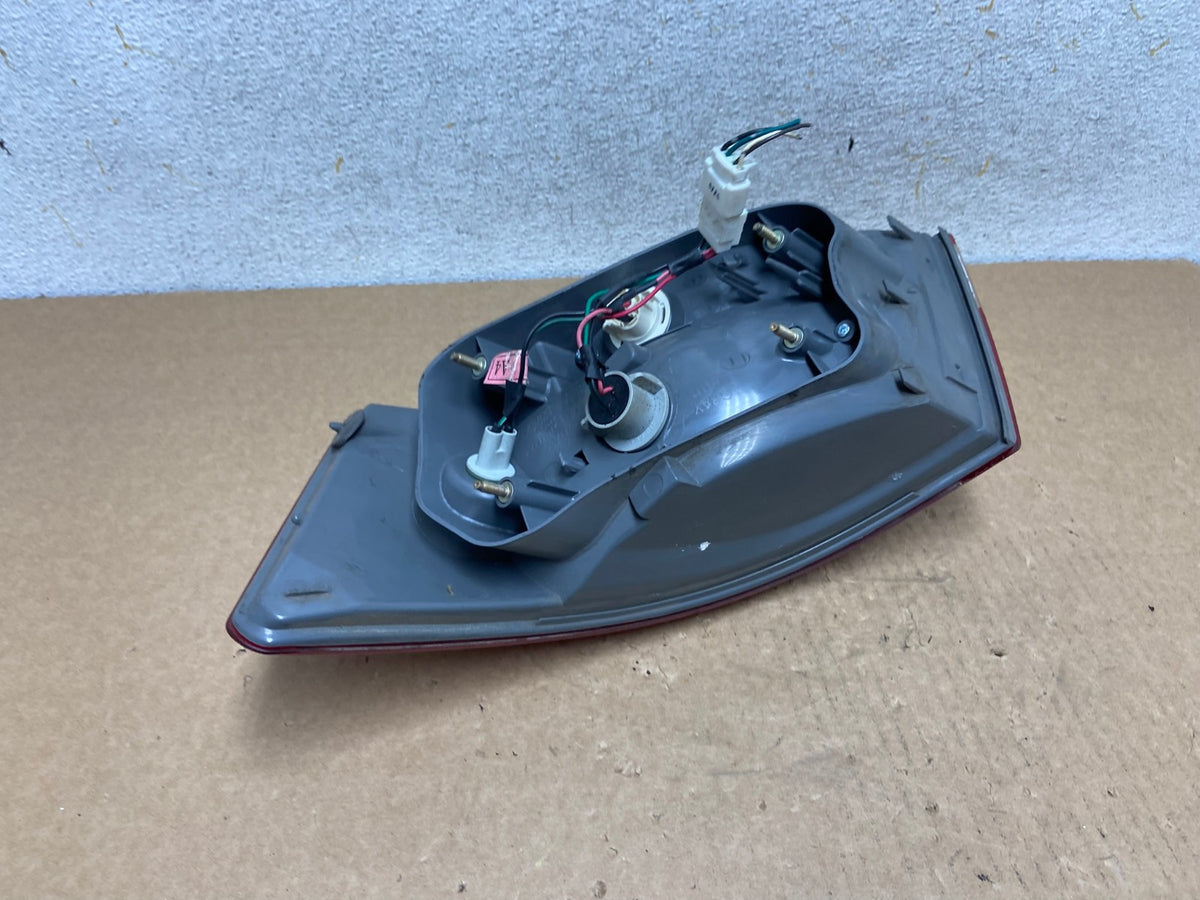 2006 2007 2008 Hyundai Sonata Left Driver Lh Side Tail Light AI3374 LK4