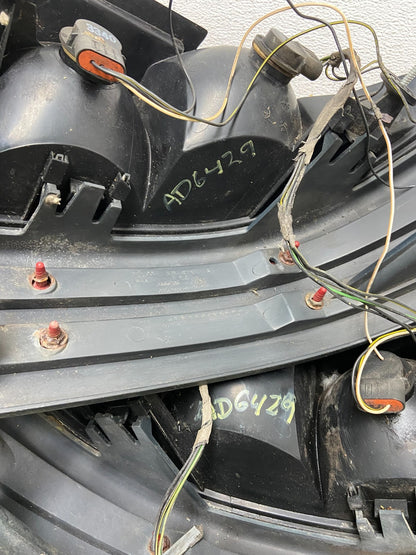 1998 to 2004 Dodge Intrepid Left+Right Set Side Tail Light AD6429 DG12