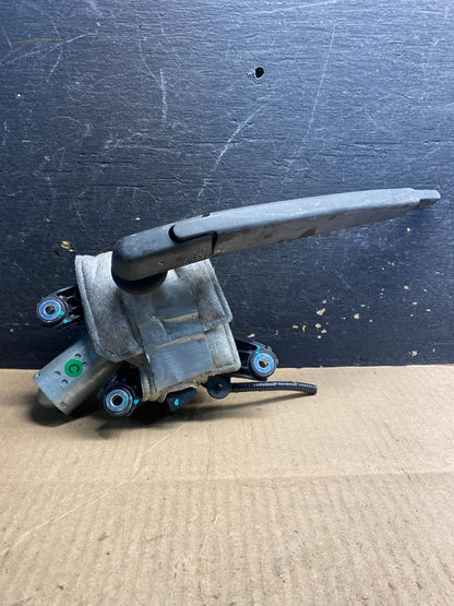 2013-2016 Nissan Pathfinder Back Door Rear Wiper Motor Wiper Blade z2473 DG0