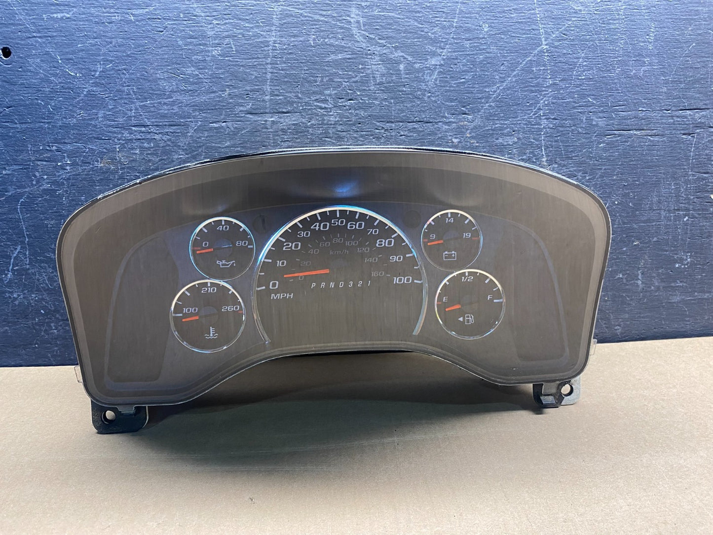 2008 to 2010 Chevrolet Express Speedometer Cluster Gauge AG7446 DG0
