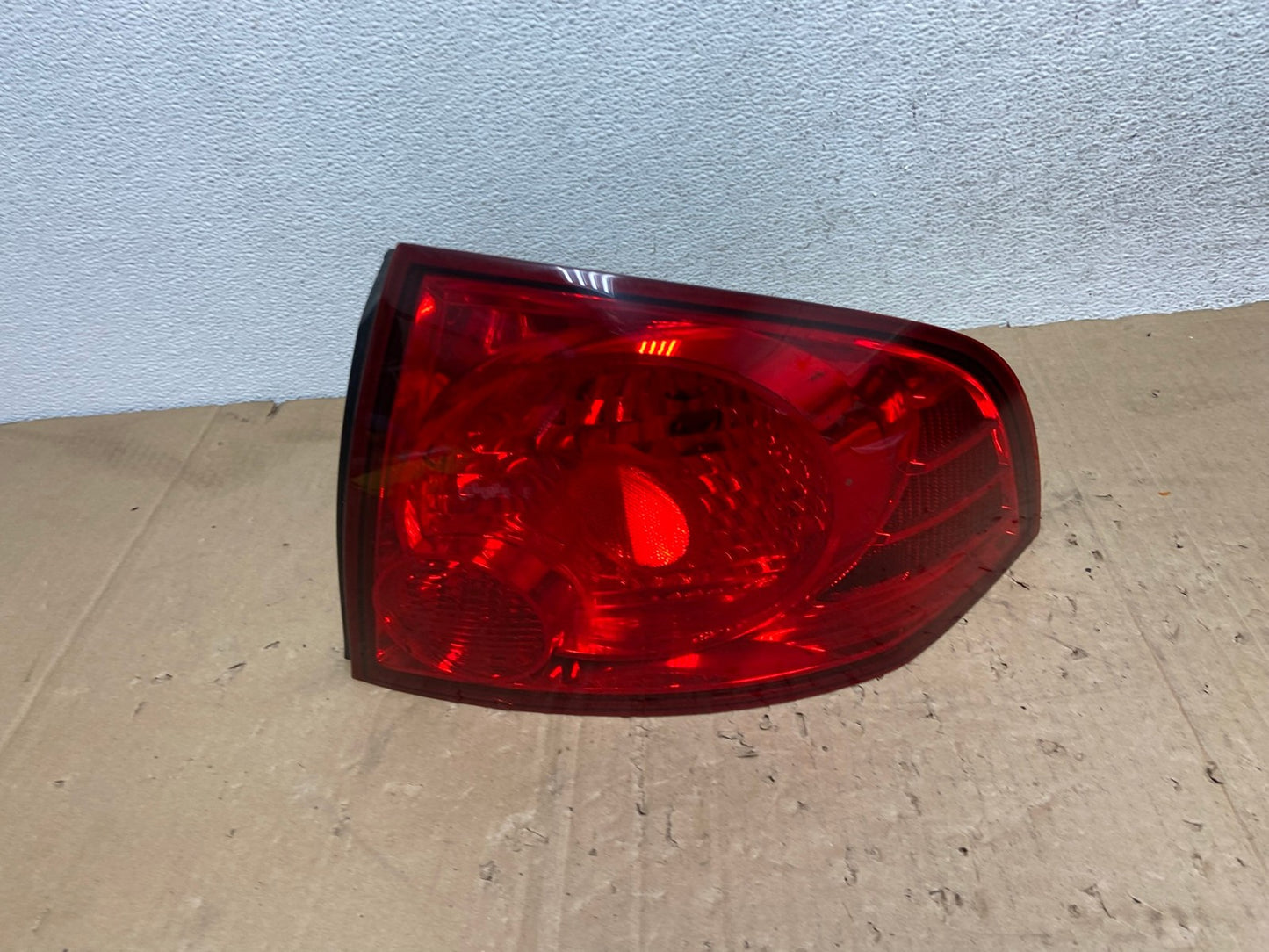2004 2005 2006 Nissan Sentra Right Passenger Rh Side Tail Light AE9298 LK0