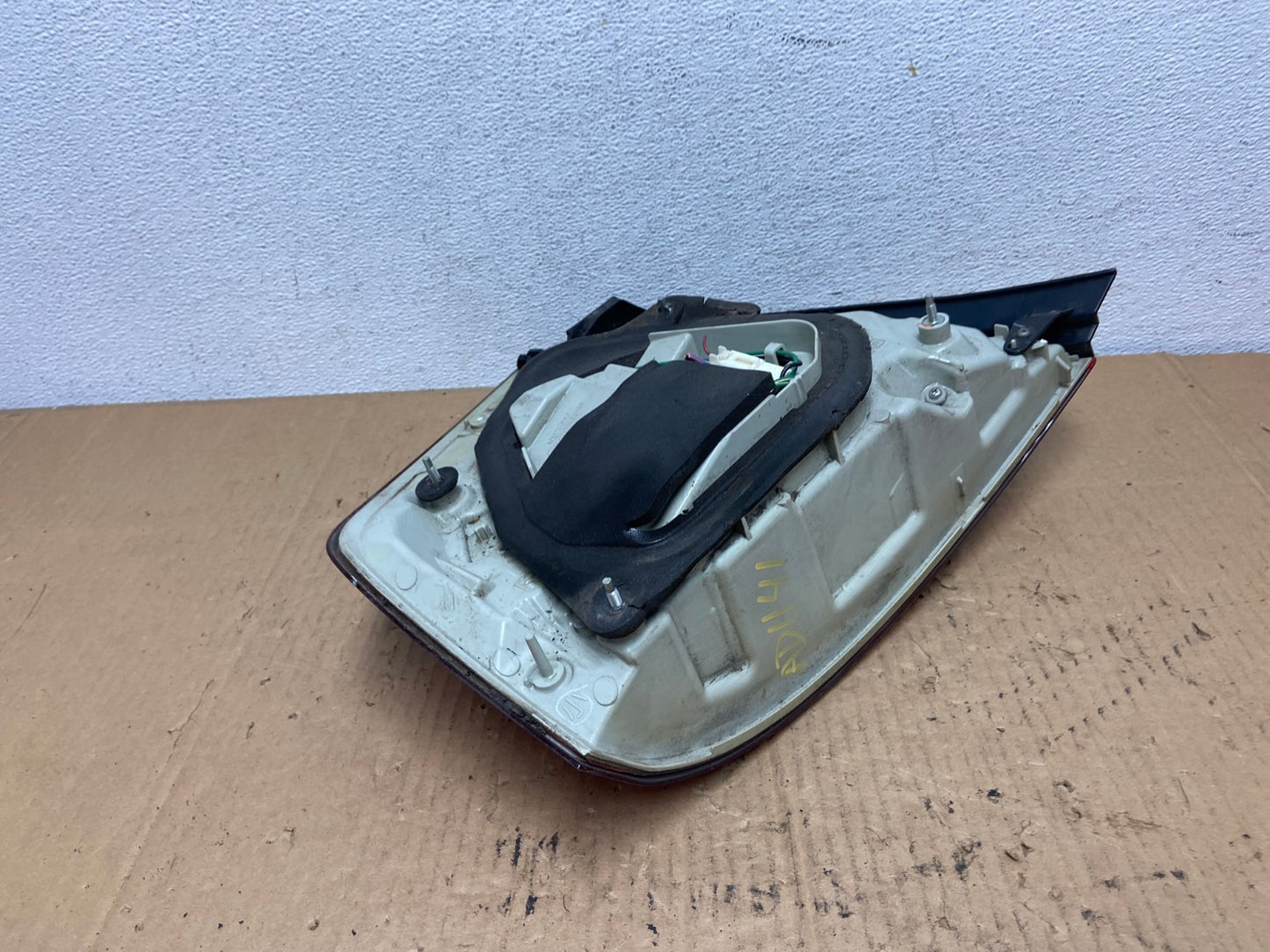 2006 2007 Infiniti M35 M35X M45 Right Passenger Side Tail Light AD1141 LK4