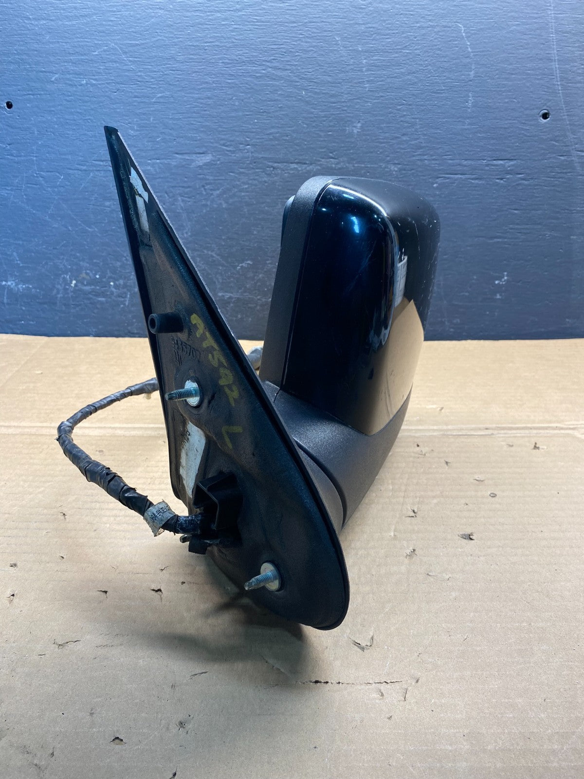 2003 to 2005 Lincoln Aviator Left Driver Side Door Heated Mirror AC8767 DG1