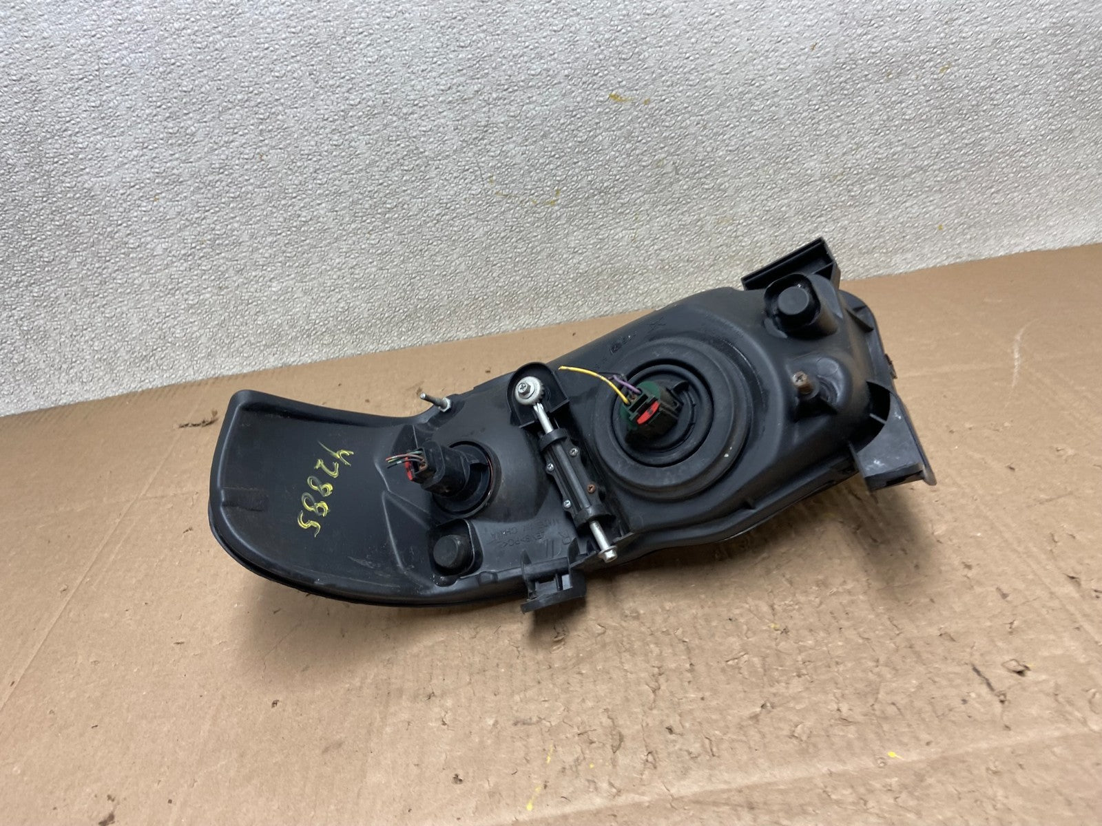 2004 - 2006 Nissan Sentra Halogen Right Passenger RH Headlight Oem Y2885 DW6