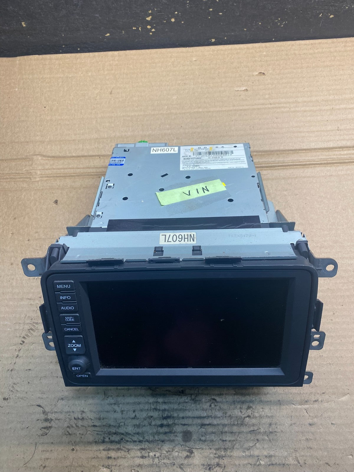 2006 to 2008 Honda Ridgeline Navigation GPS Screen Display Radio AA3297 DG3