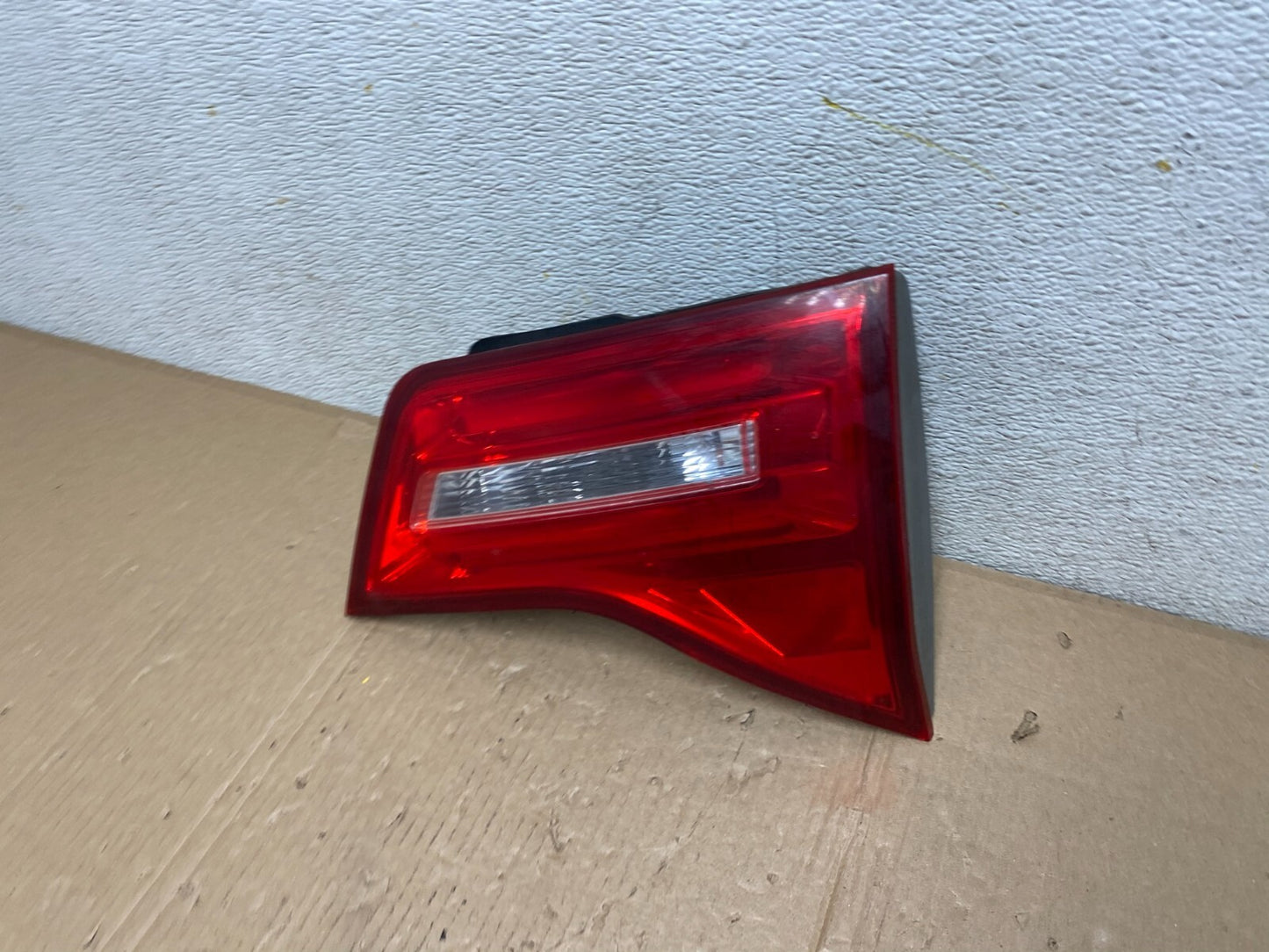 2007 2008 2009 Acura Mdx Right Passenger Rh Side Inner Tail Light Oem L3285 DW1