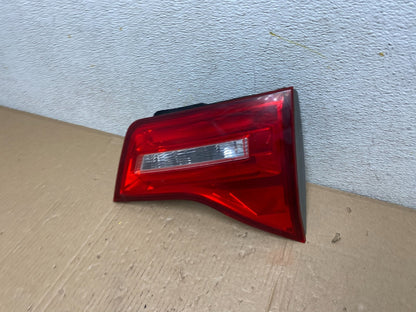 2007 2008 2009 Acura Mdx Right Passenger Rh Side Inner Tail Light Oem L3285 DW1
