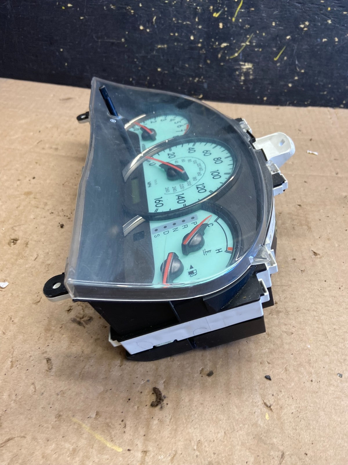 2005 2006 Toyota Solara Speedometer Cluster Gauge OEM z0302 DG3