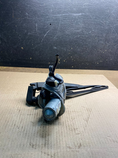 2004-2010 Infiniti QX60 Rear Liftgate Back Window Wiper Motor OEM Z4880 DG1