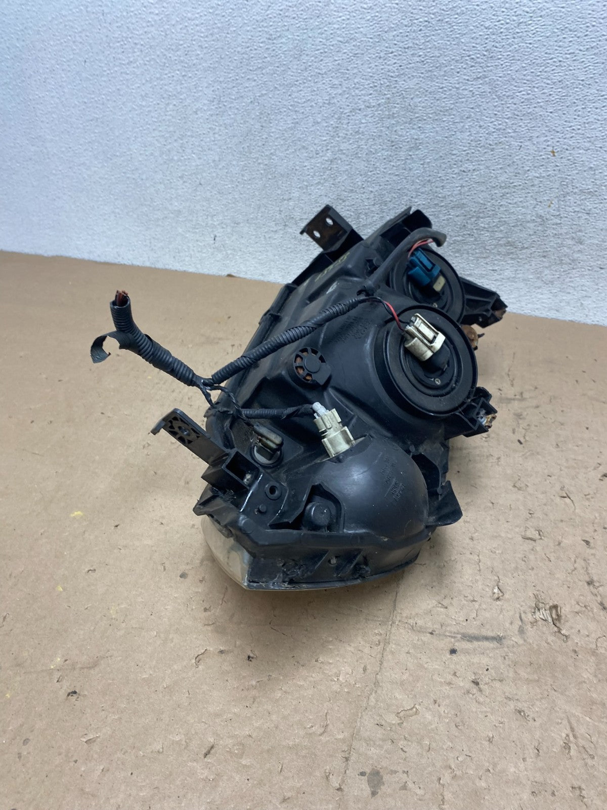 2001 to 2003 Acura MDX Passenger Right RH Headlight AG5653 DW6