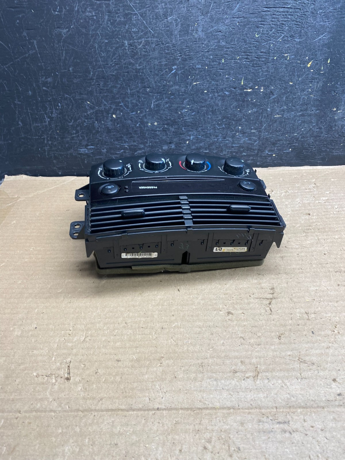 2004-2005 Toyota Sienna AC Climate Heater Temperature Control Air Vent AH3852 DG3