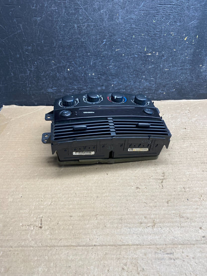 2004-2005 Toyota Sienna AC Climate Heater Temperature Control Air Vent AH3852 DG3