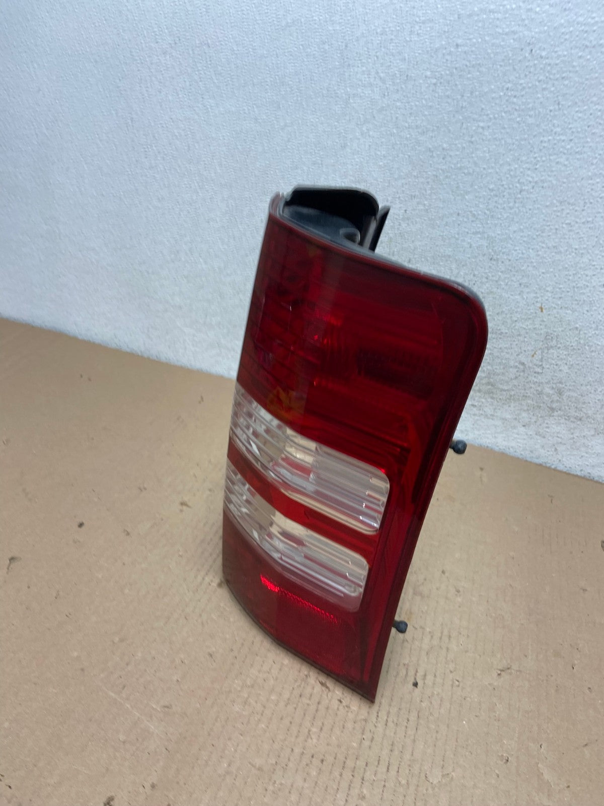2008 to 2012 Jeep Liberty Right Passenger RH Side Tail Light AF3121 LK1