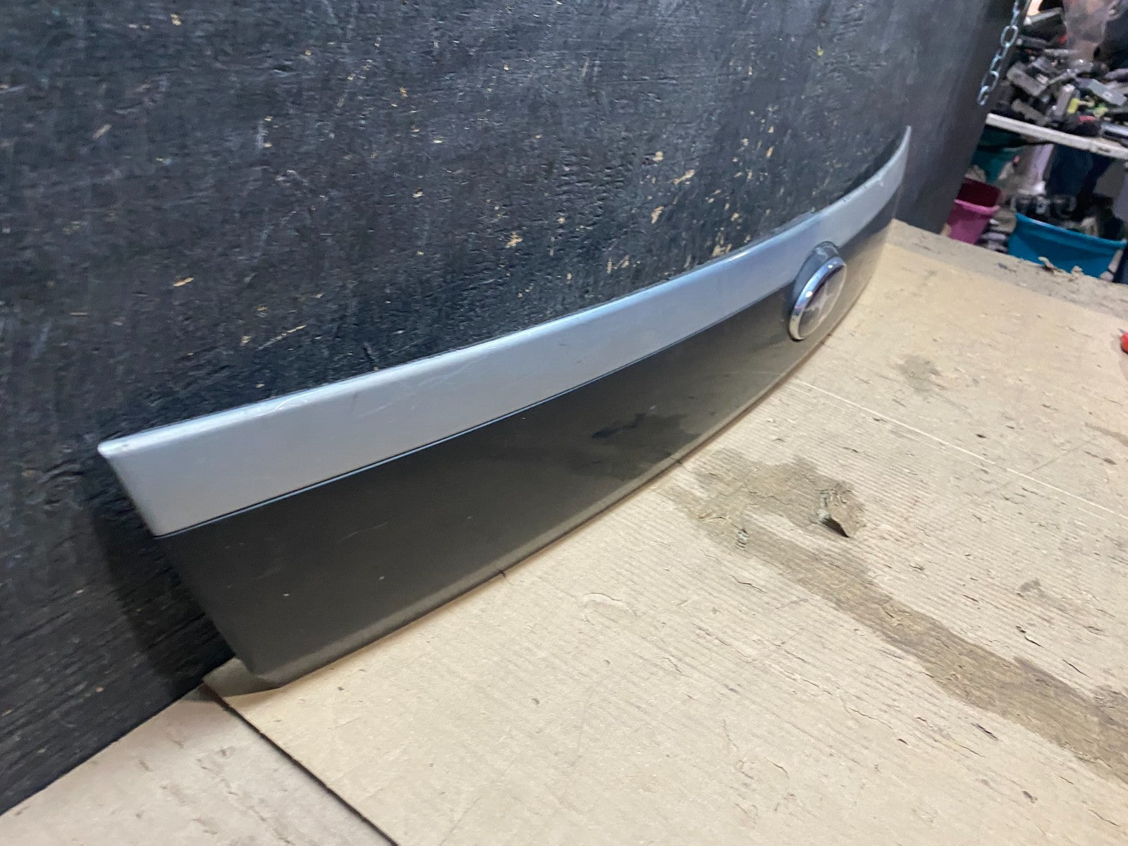 2006 2007 2008 Subaru Forester  Liftgate Tailgate Trunk Trim Molding X3302 DG2