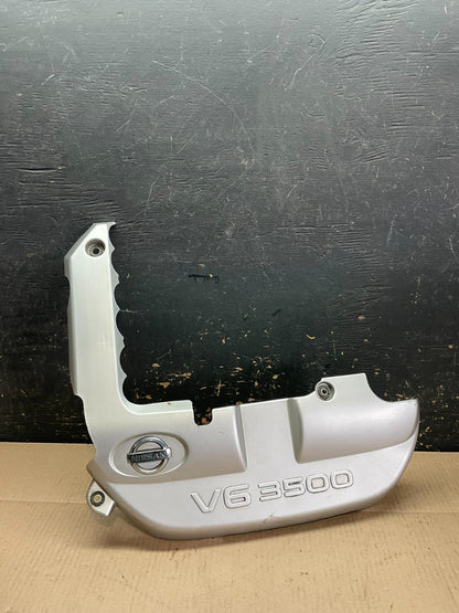 2001 to 2004 Nissan Pathfinder Engine Cover Ornament z8330 DG0