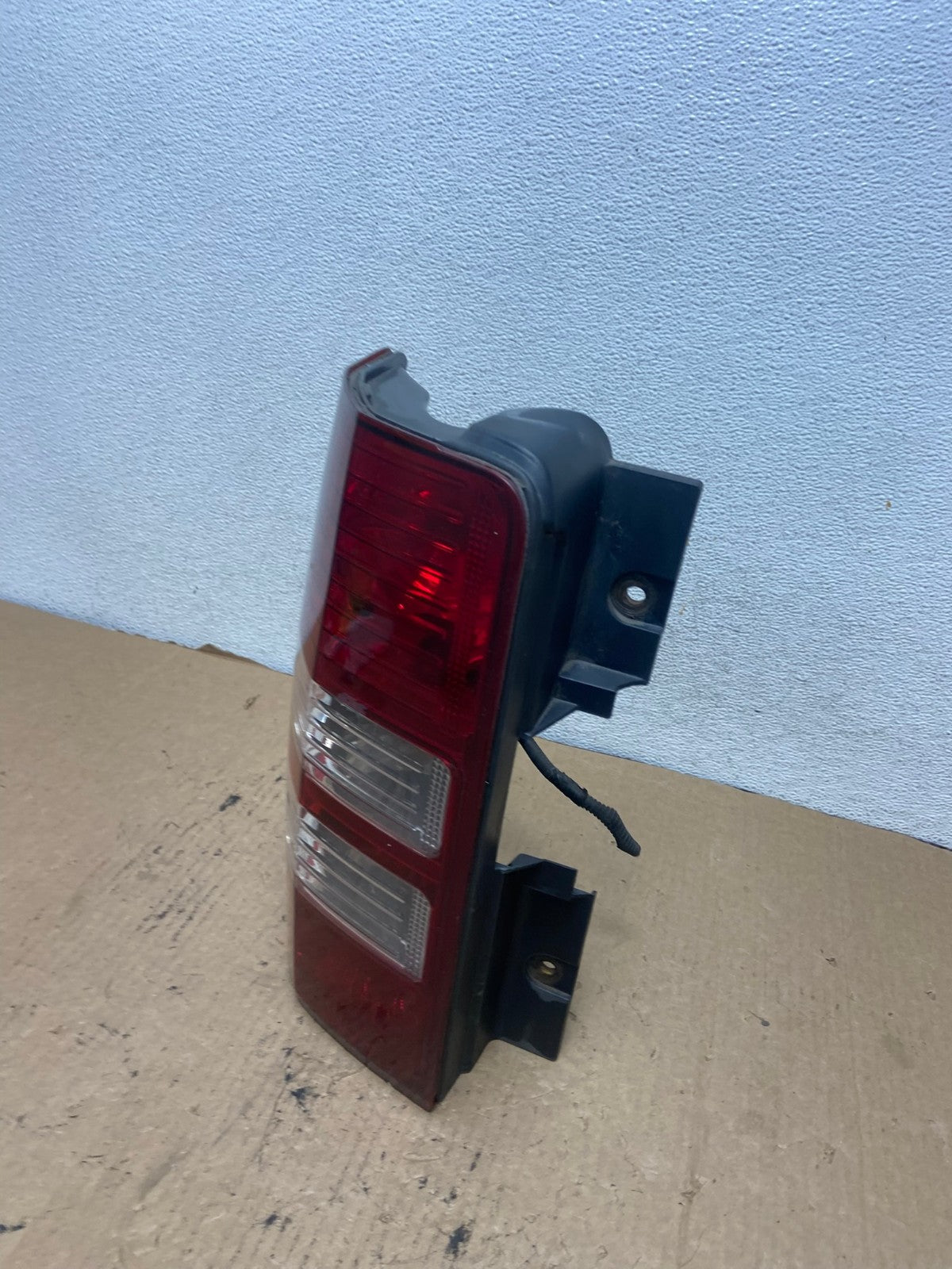 2008 to 2012 Jeep Liberty Left Driver Side Lh Tail Light AG2321 LK1