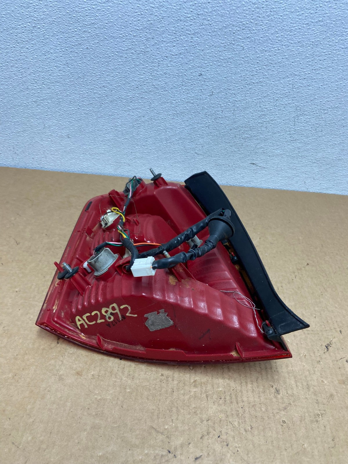 2006-2011 Hyundai Accent Sedan Right Passenger Side Rh Tail Light OEM AC2892 LK5