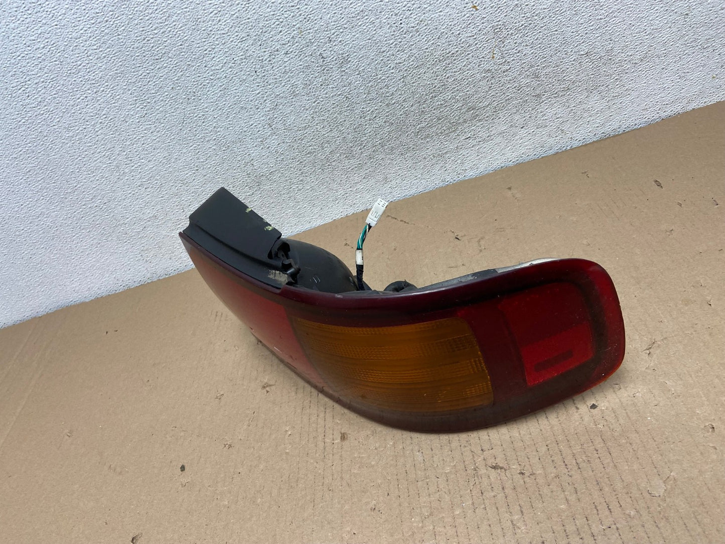 1995 - 1996 Toyota Camry Sedan Right Passenger Tail Light Lamp AF3123 LK1