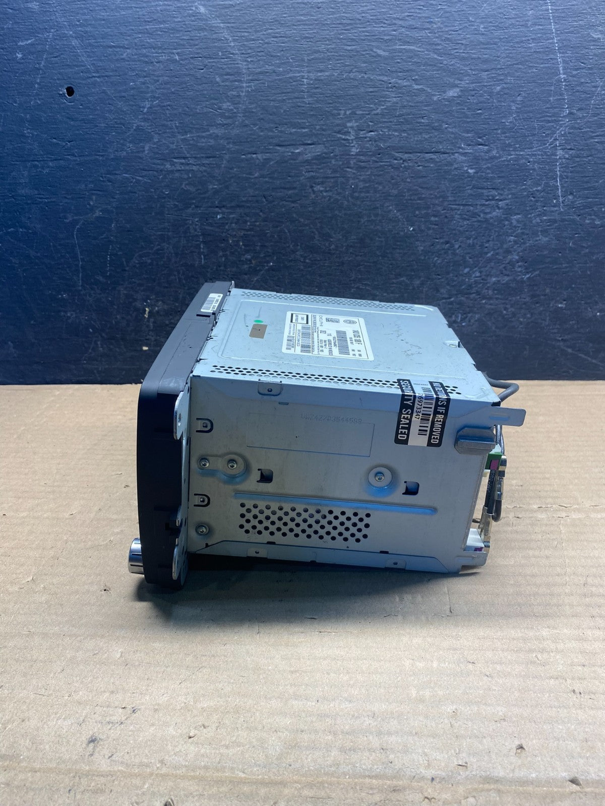 2011 to 2015 Volkswagen Passat Jetta Radio CD Player AM/FM Media AF3973 DW1