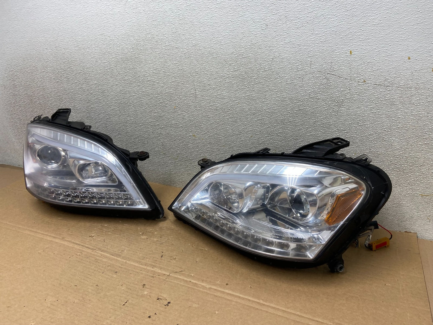 2006 - 2008 Mercedes-Benz ML Class Left+Right LED Chrome Headlights ab4485 DG1