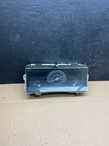 2003 2004 Lincoln Town Car Speedometer Gauge Cluster t4368 DG0