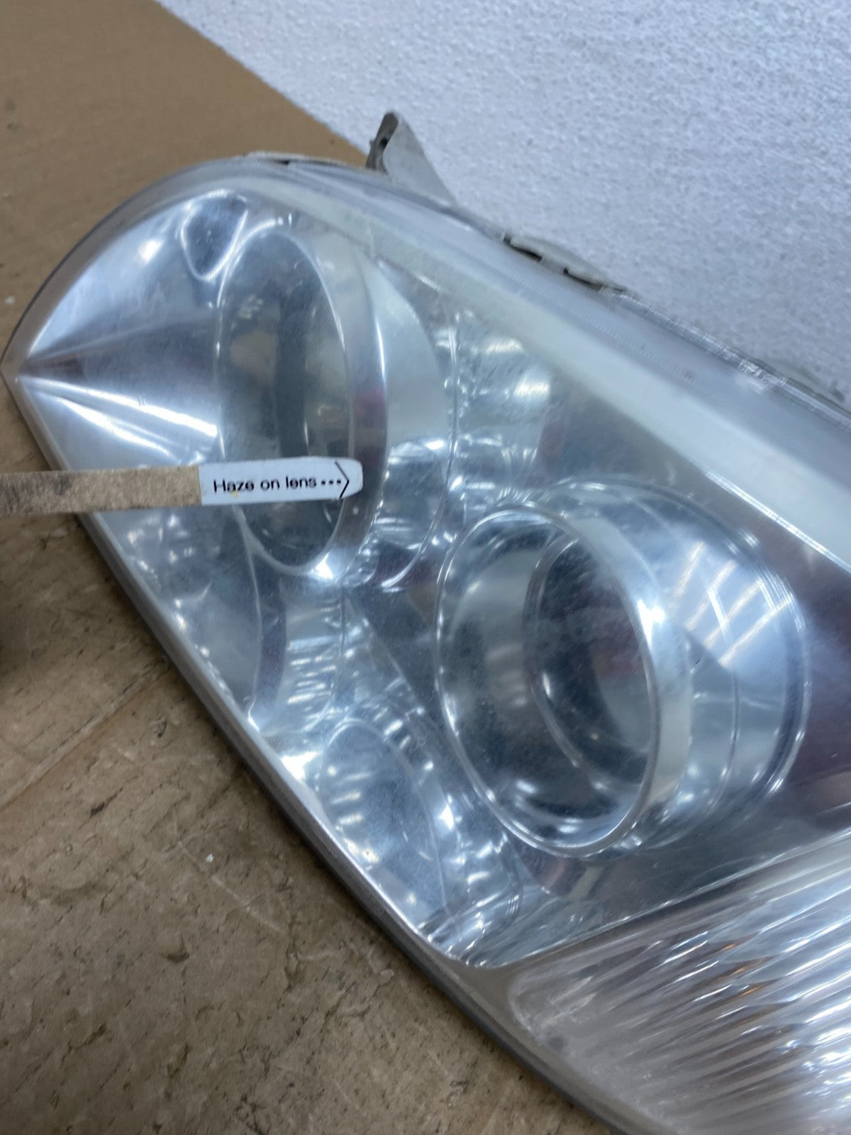 2004 2005 Hyundai XG350 XG Left Driver LH Headlight Halogen AB8435 DW3