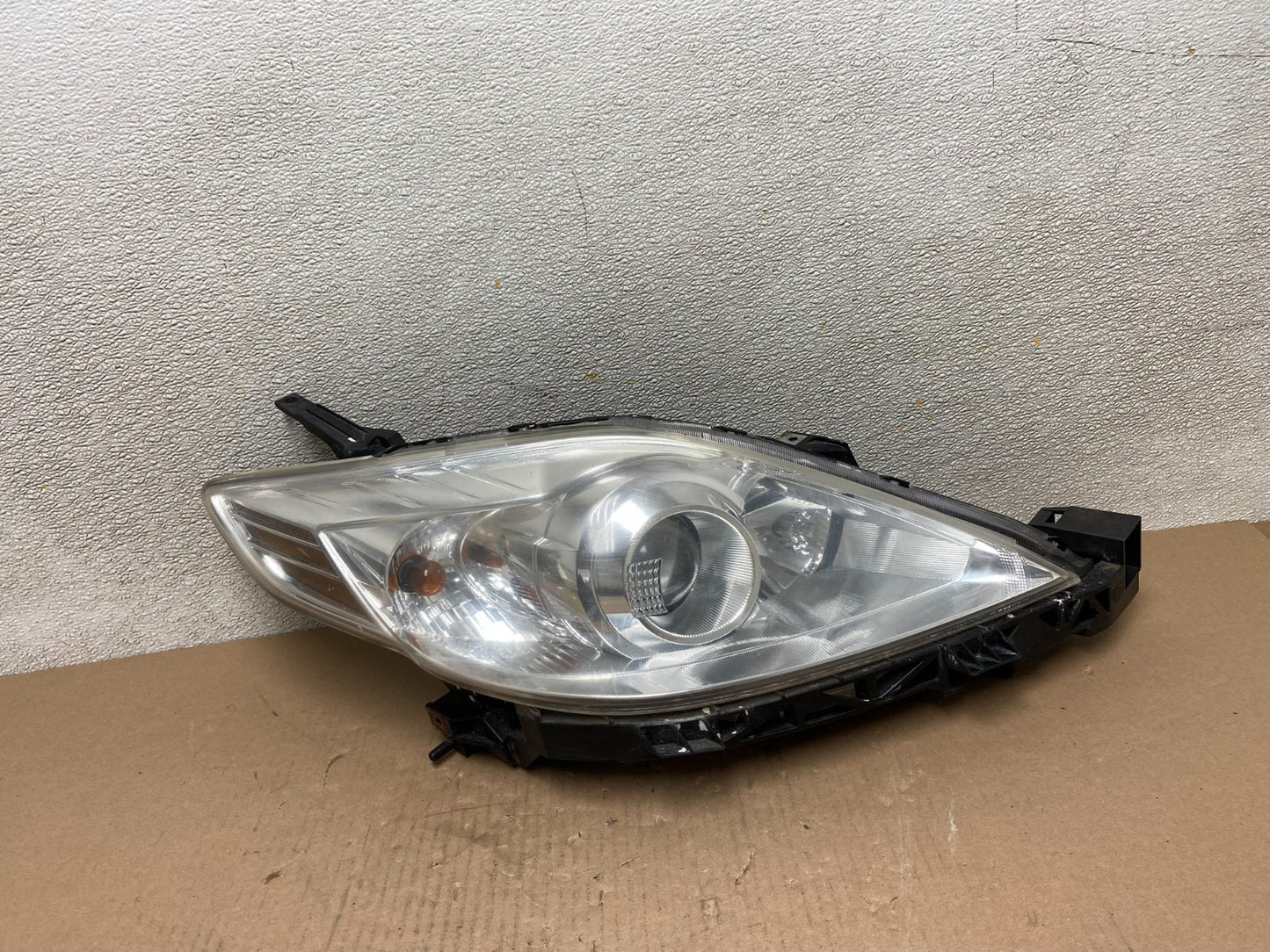 2008 2009 2010 Mazda 5 Right Passenger RH Halogen Headlight AB5936 DW0
